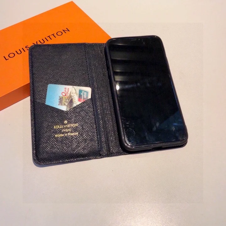 ヴィトン公式 iPhone16ケース